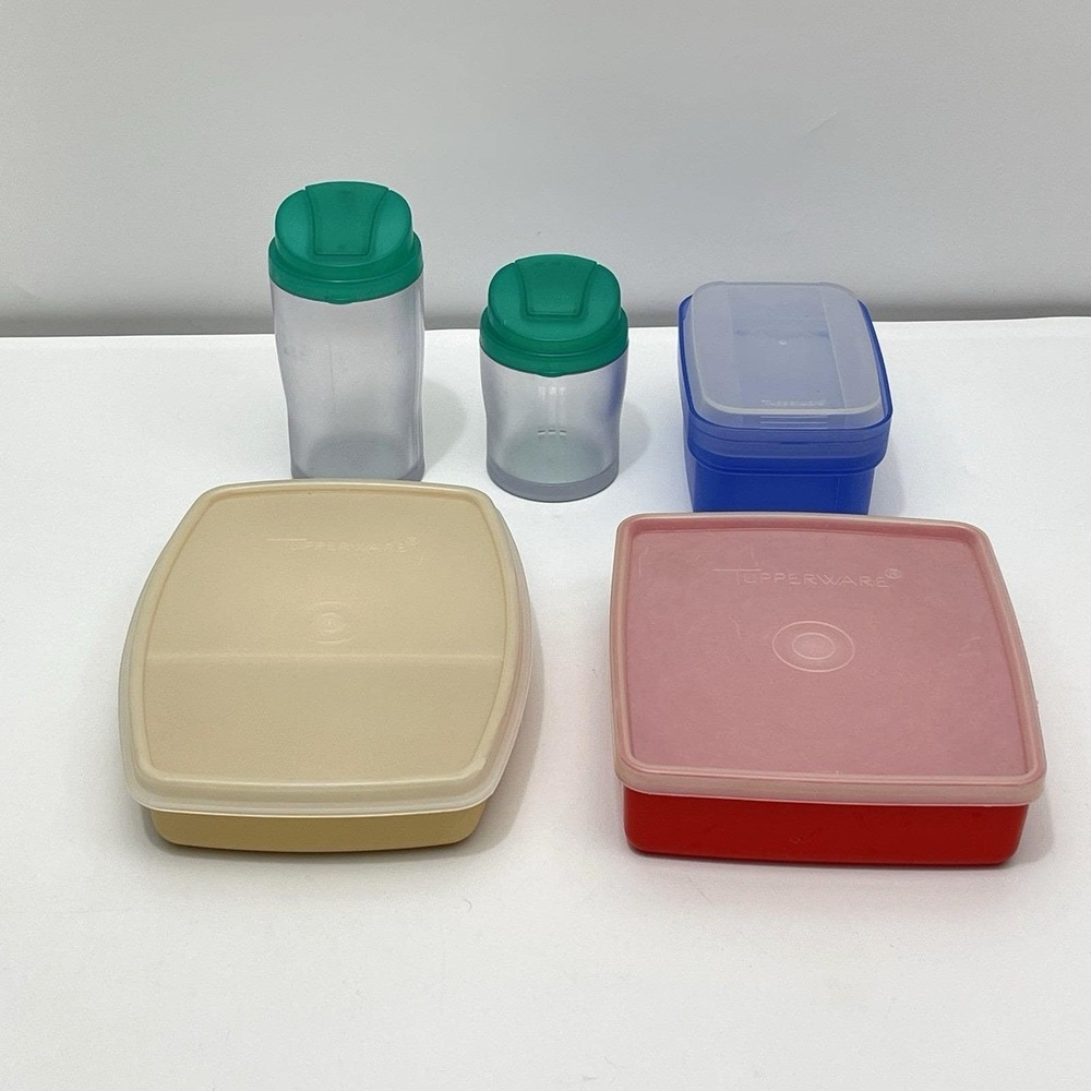 Vintage Tupperware Containers Shaker & Dispenser Lot of 5 Containers with Lids